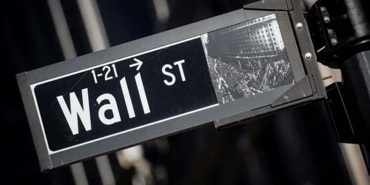 Evaluation-Excessive-priced shares and bonds increase tariff risk for markets