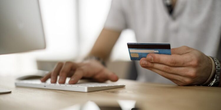 5 Items of ‘Propaganda’ Cash Professional Kumiko Love Isn’t Falling for — and How It Can Assist Your Funds