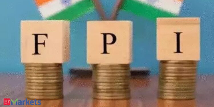 International Portfolio Buyers: FPI outflows at Rs 1 lakh crore in 2025 to this point; Rs 555 crore pulled out in July alone