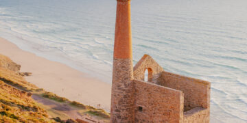 15 Prettiest And Finest Areas In Cornwall to Go to! – Hand Baggage Solely