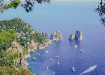 Capri With out The Crowds: 9 Finest Issues To Do In Capri When You Go to! – Hand Baggage Solely