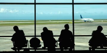 The way to Deal with Flight Delays & Cancellations