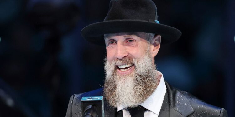 San Jose Sharks add Joe Thornton, Thomas Vanek to hockey operations employees