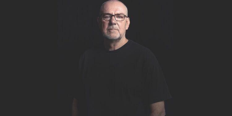 Confidence in a disaster. – Music Enterprise Worldwide