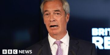 Nigel Farage urges minister to apologise for Jimmy Savile on-line security declare