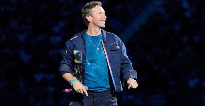 Coldplay’s Chris Martin says he ‘by no means criticized’ Toronto’s Rogers Stadium