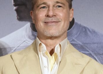 Brad Pitt on By no means Having Homosexual Sexual Expertise