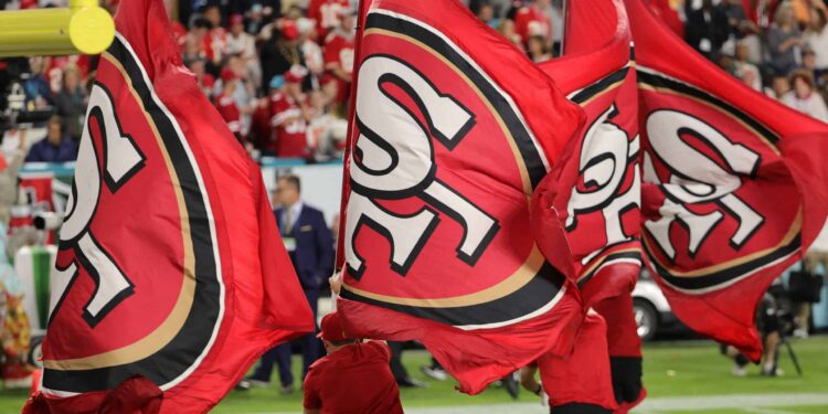 ‘A number of Groups’  In 1 49ers Broad Receiver