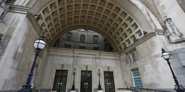 U.Ok. Excessive Courtroom slams MI5 over informant deception, lack of transparency : NPR