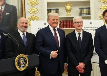 Apple ups India iPhone manufacturing as nation’s Russia ties irk Trump