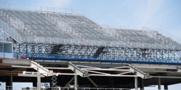 Penn State to host outside hockey doubleheader at Beaver Stadium