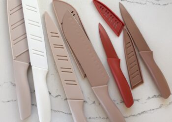 Below $25 Amazon Gadgets We’re Utilizing Like Loopy