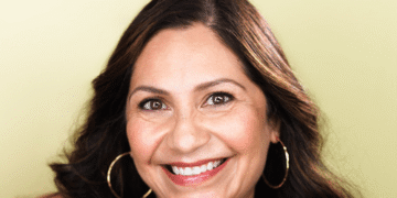 Extra Than a Face: Myrna Cabello on Rediscovering Id After Bell’s Palsy