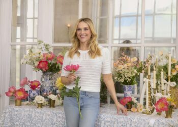 Hey Y’all! Have fun 10 Years of Draper James,Consolation and Allure Awaits