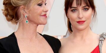 Melanie Griffith, Dakota Johnson’s Purple Carpet Pictures for Splitsville