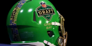 Analyst Predicts NFL Rookie Will Set Data This Season