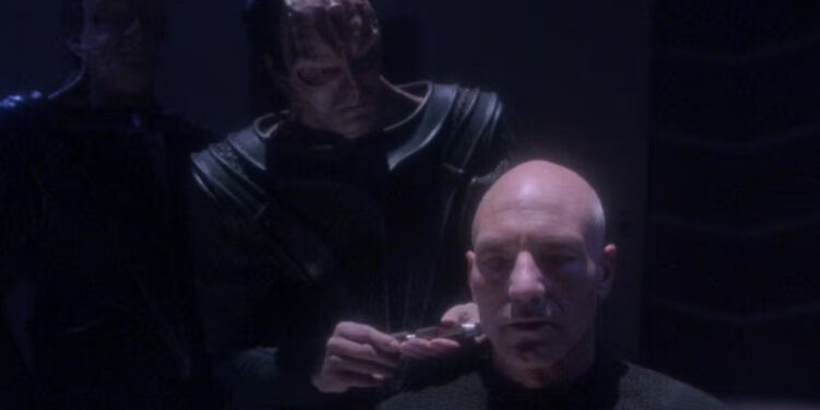 One Star Trek Actor’s Bodily Attributes Decided The Look Of An Total Alien Race