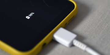 This Pixel 10 Characteristic Dramatically Reduces Battery Capability (And You Cannot Flip It Off)