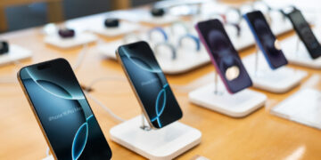 iPhones Will Give A Increase To The Total Smartphone Market This 12 months