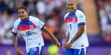 Jess Carter: England defender’s ‘aid’ Lauren James wasn’t solely participant to overlook Euro penalty over racism issues | Soccer Information