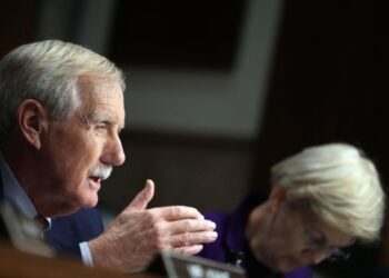 Senators introduce decision supporting U.S. Preventive Providers Process Pressure : Photographs