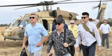 U.S. officers on uncommon go to to controversial Gaza assist distribution web site : NPR