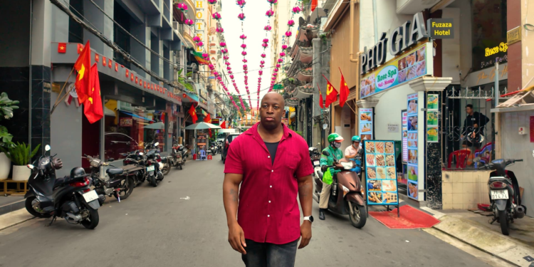 36-year-old Air Power vet moved to Vietnam, lives on $4,000 a month