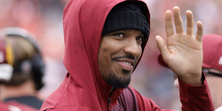 Jeremy Fowler offers main Jayden Daniels replace forward of Falcons vs. Commanders Week 4 conflict