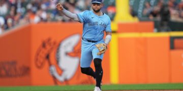 Bo Bichette ‘unlikely’ to return for potential wild-card sequence, supervisor says