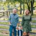 What to Put on: Fall Household Photograph Outfit & Coloration Concepts