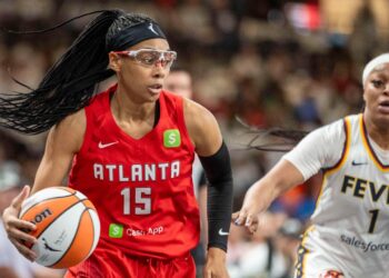 Grey, Howard rating 20 apiece as Dream beat Clark-less Fever in Recreation 1