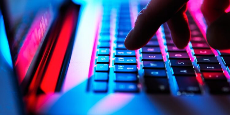 Screw the cash — Anthropic’s $1.5B copyright settlement sucks for writers