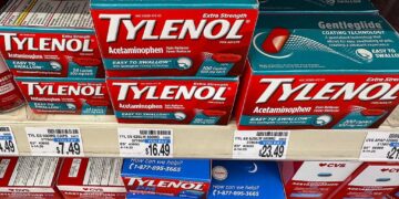 Trump Hyperlinks Tylenol Use Throughout Being pregnant to Autism. What Does the Science Present?