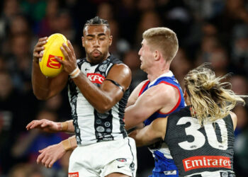 McRae, Pies slam Quaynor booing as defender responds, Crows launch assertion