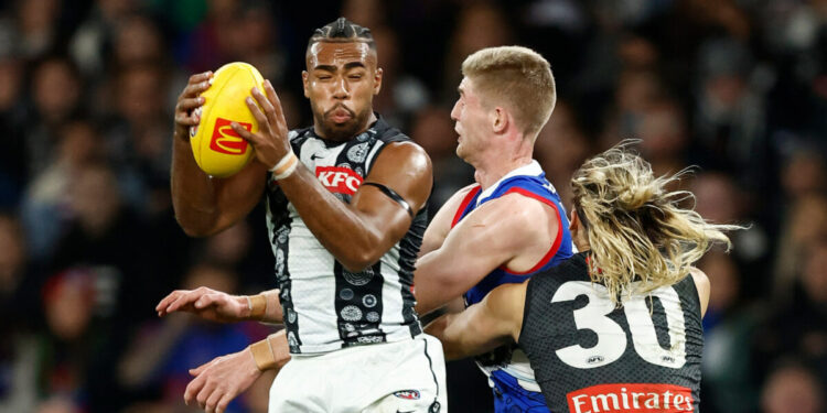 McRae, Pies slam Quaynor booing as defender responds, Crows launch assertion