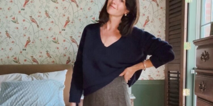 3 Easy Methods to Make Your Fall Wardrobe Really feel Contemporary | Wit & Delight