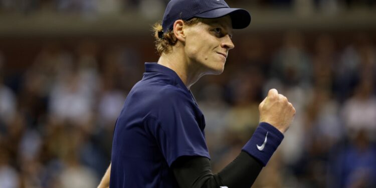 Jannik Sinner takes US Open title defence into semifinals by beating Musetti