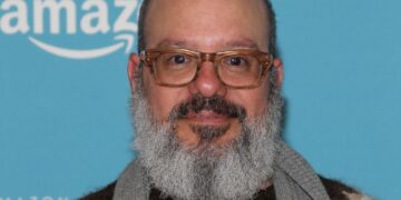 David Cross Joins Refrain Of Stand-Ups Slamming Riyadh Comedy Pageant
