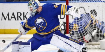 Why the Maple Leafs are bringing again James Reimer