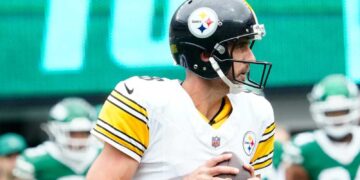Rodgers celebrates win over Jets after stellar Steelers debut
