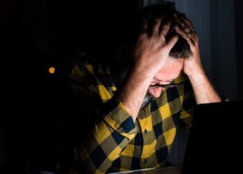 Tech unemployment up, job vacancies down – examine