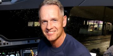 Ryder Cup 2025: Sir Clive Woodward backs Crew Europe for historic away win and praises Luke Donald’s ‘unbelievable’ management | Golf Information