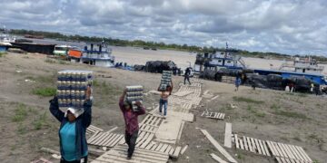 Shifting Amazon River places Colombia’s solely port in jeopardy : NPR
