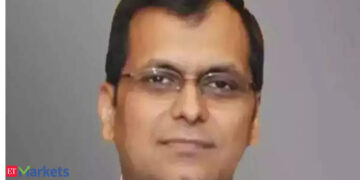 Banks set to impress in Q2, ECL phasing offers consolation to financials: Ashwini Agarwal