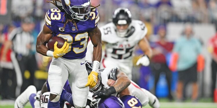 Report: Vikings to activate RB Aaron Jones off IR