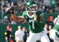 Report: Jets to start out QB Justin Fields; Tyrod Taylor out