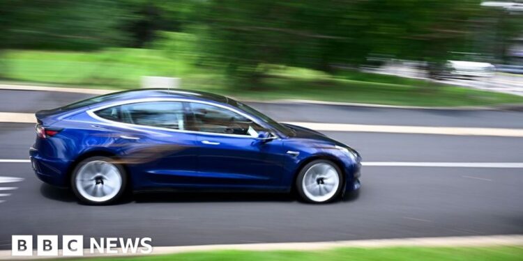 Tesla investigated over self-driving automobiles on unsuitable aspect of street