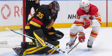 ‘World-class goalie’: Canucks’ Recreation 1 triumph highlights Demko’s worth