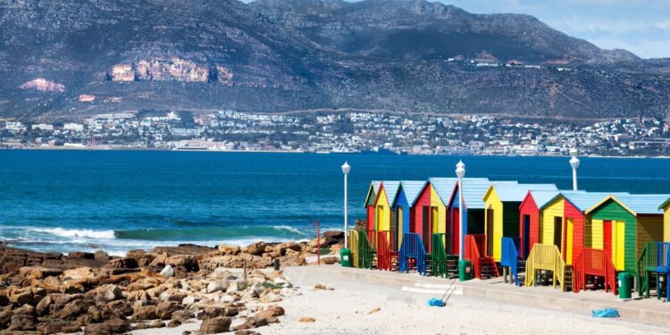 61 Enjoyable Issues to Do in Cape City: The Final Information to the Mom Metropolis