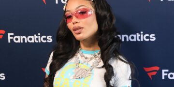 Coi Leray & Child Miyoco Soften Hearts With Candy Selfie (PHOTO)